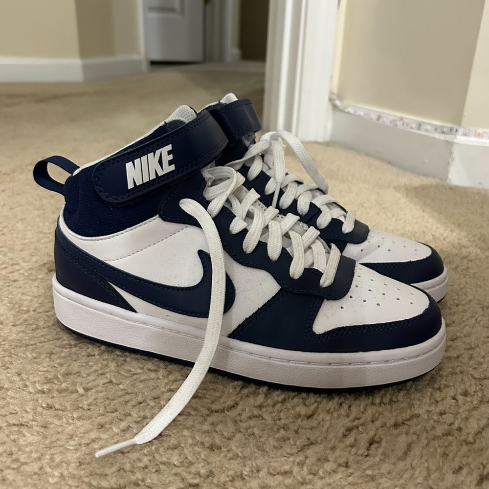 NIKES FOR SALE
